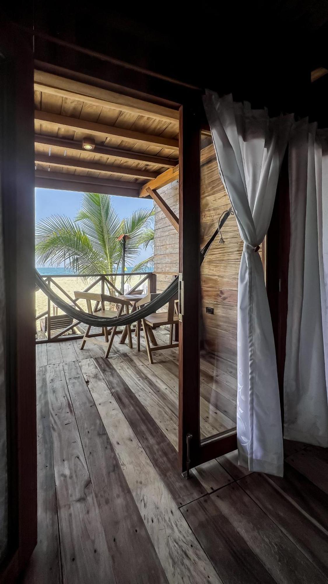 Hostal Mocambo Beach Guachaca Exterior foto